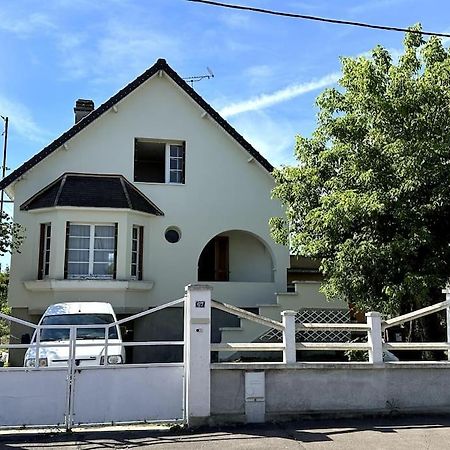 Charmante Maison Avec Jardin A Troyes Sainte-Savine Exterior photo
